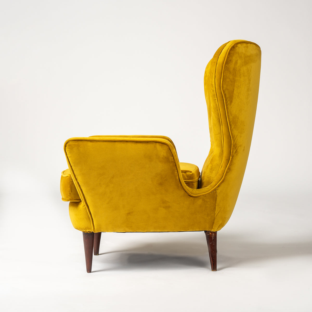 Divano e poltrona italiano anni '50/'60 in velluto senape - Mid Century Modern SALOTTINO ANNI 60 DIVANO & POLTRONA ITALIAN MANUFACTURER