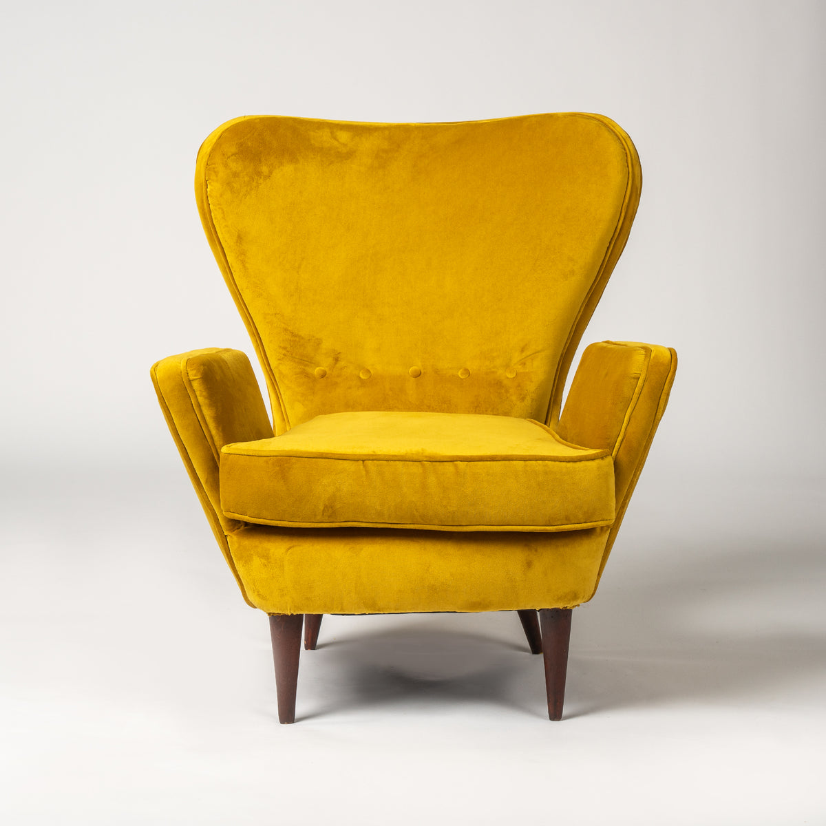 Divano e poltrona italiano anni '50/'60 in velluto senape - Mid Century Modern SALOTTINO ANNI 60 DIVANO & POLTRONA ITALIAN MANUFACTURER