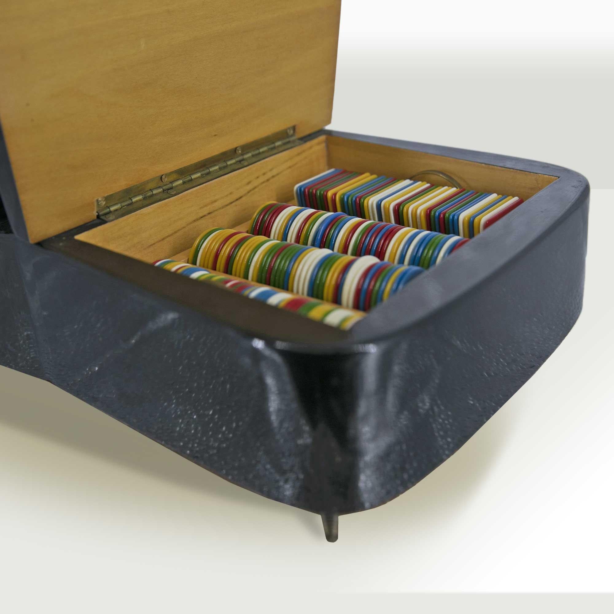 ITALIAN MANUFACTURER PORTACARTEE FICHES