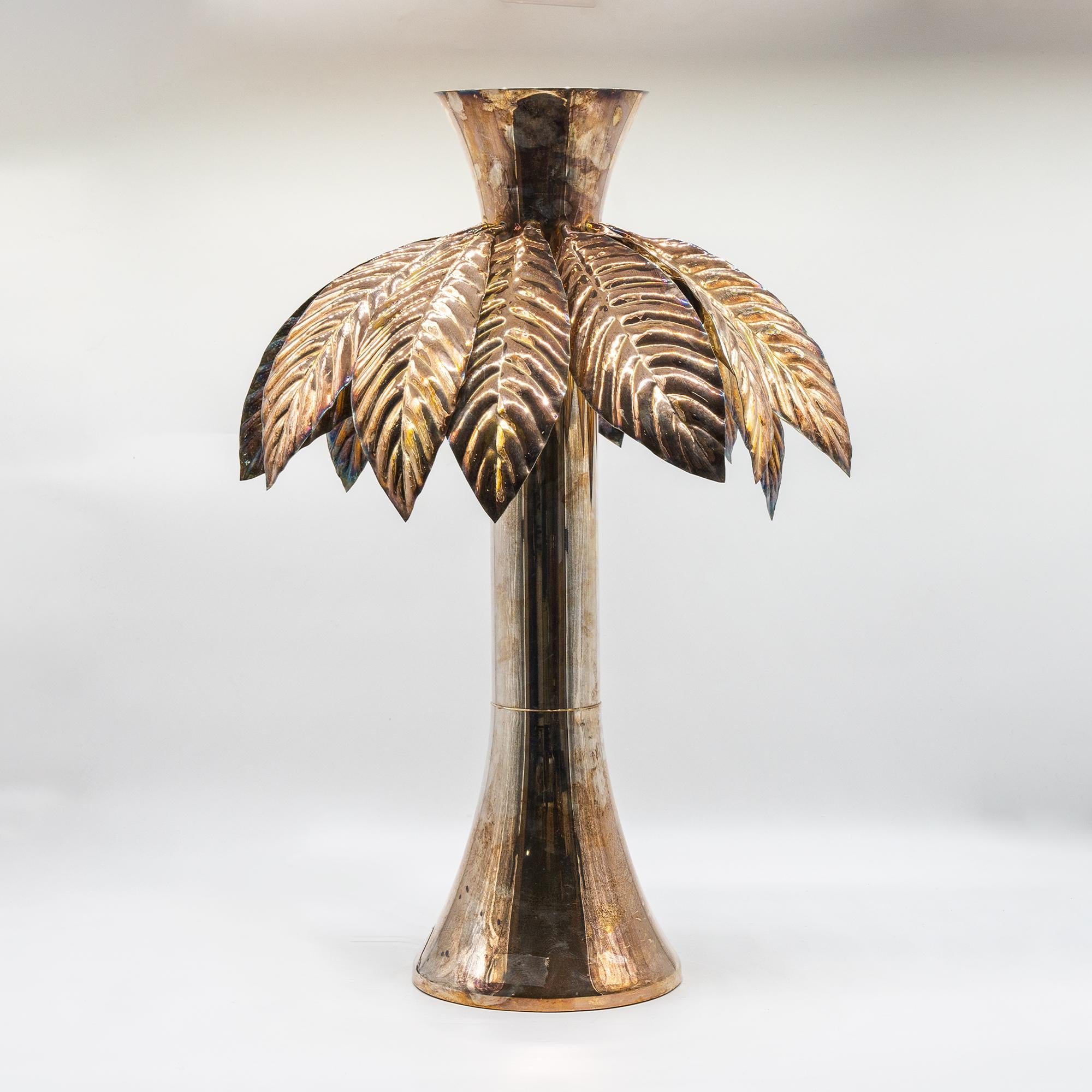 ITALIAN MANUFACTURER LAMPADA DA TAVOLOMETALLO ARGENTATO