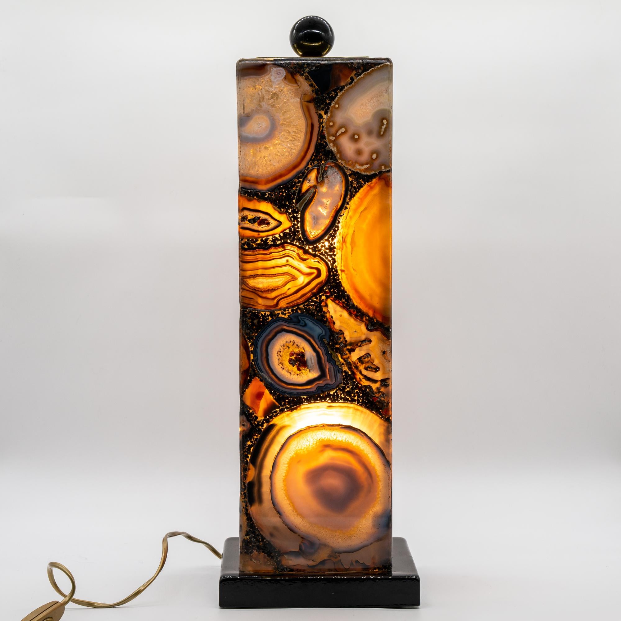 Lampada pietra dura