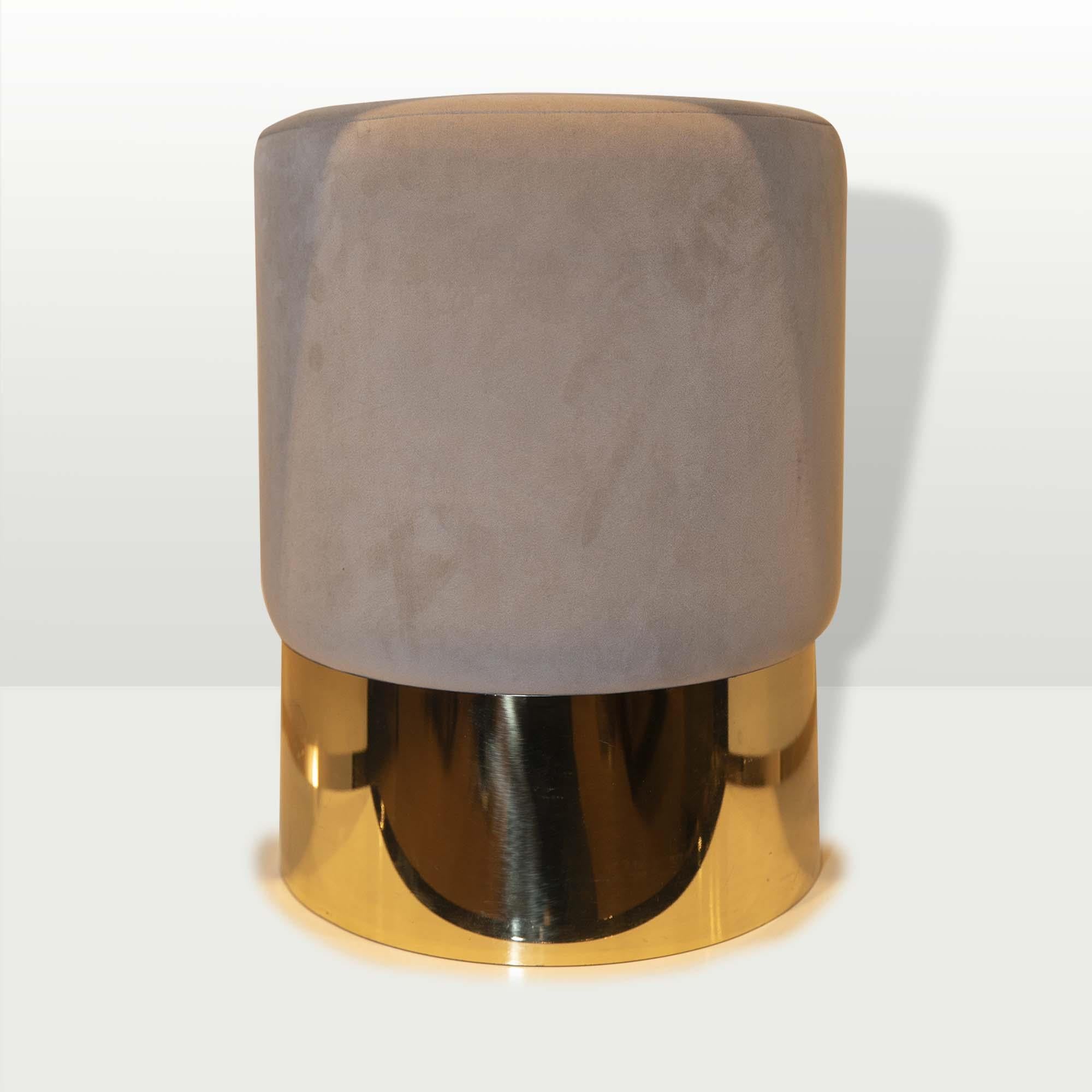 Pouf con base in ottone. Made in Italy produzione recente POUFF GRIGIO COPPIA Nardo Michela 