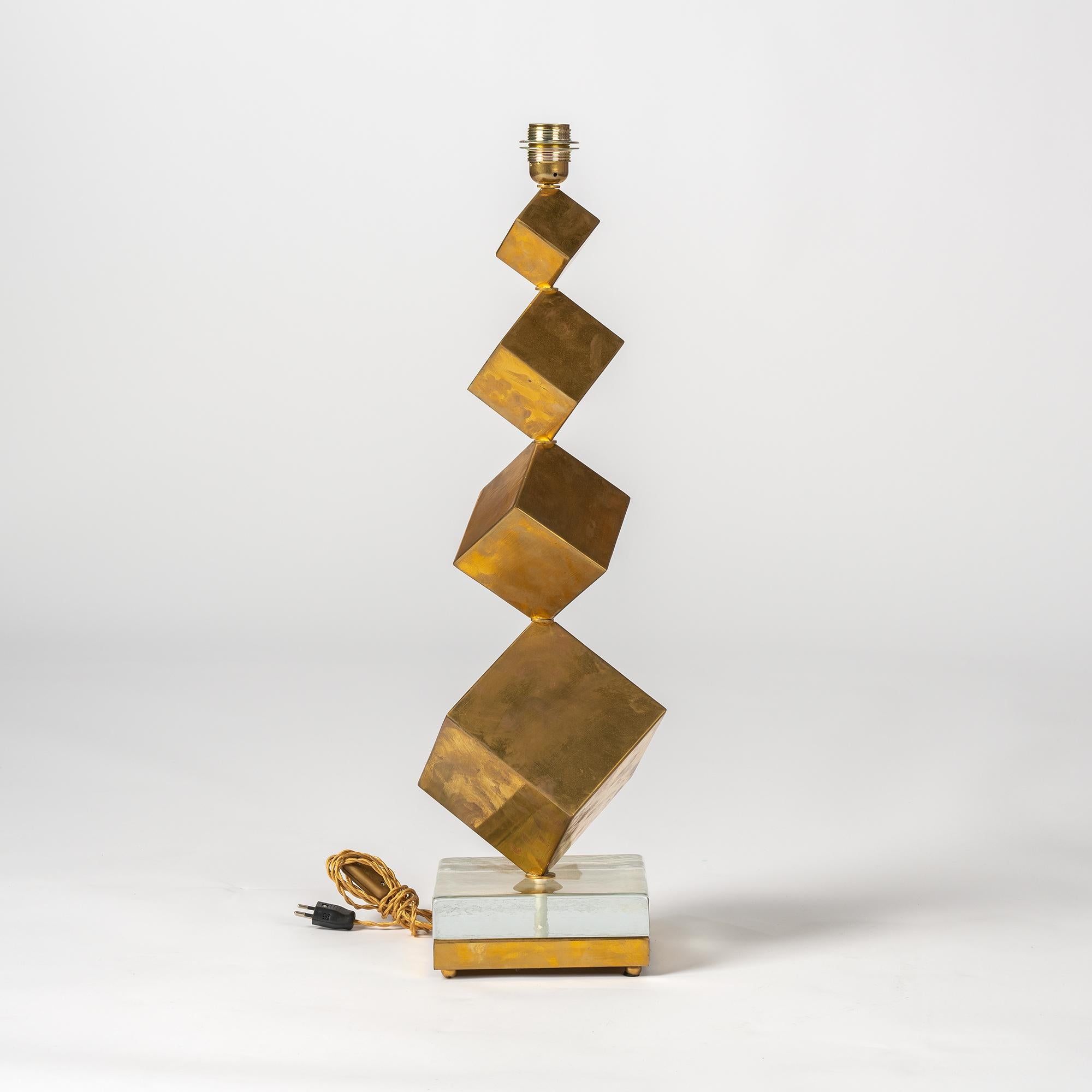 Lampada cubi ottone LAMPADA 3 CUBI OTTONE ITALIAN MANUFACTURER 
